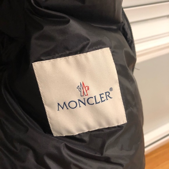 Moncler jacket - Picture 5 of 7